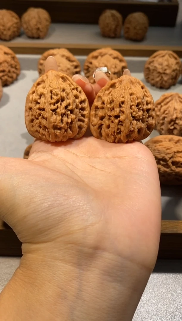 把件核桃全品38南疆石三角疆
