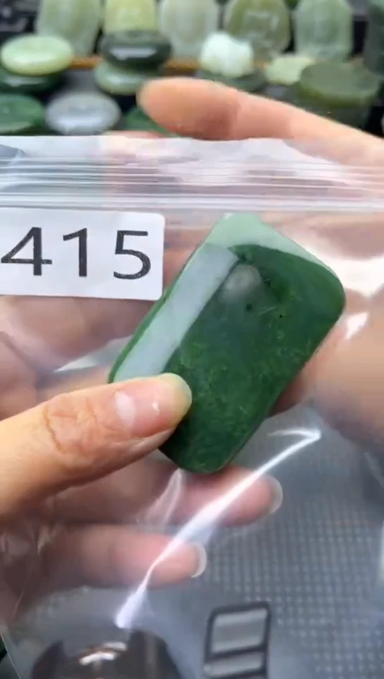 未镶嵌和田玉珠宝半成品牌子