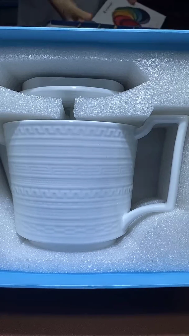 瓷片碗碟好物一件不留@@1