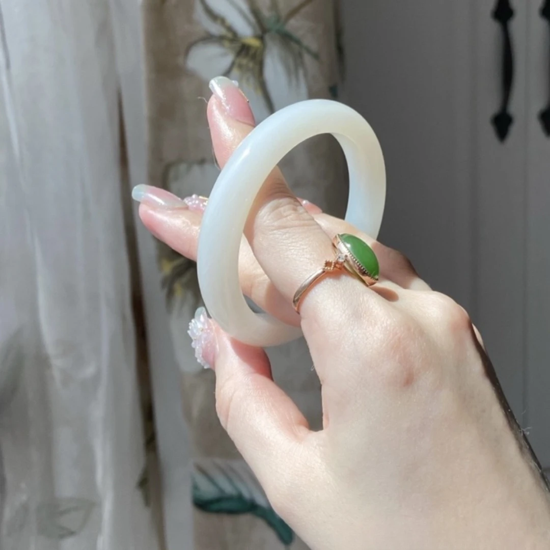 【现货现发】白月光手镯女款白色精美平安美人镯