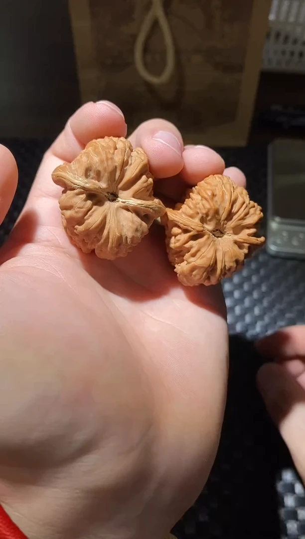 把件文玩核桃全品平谷凹底38