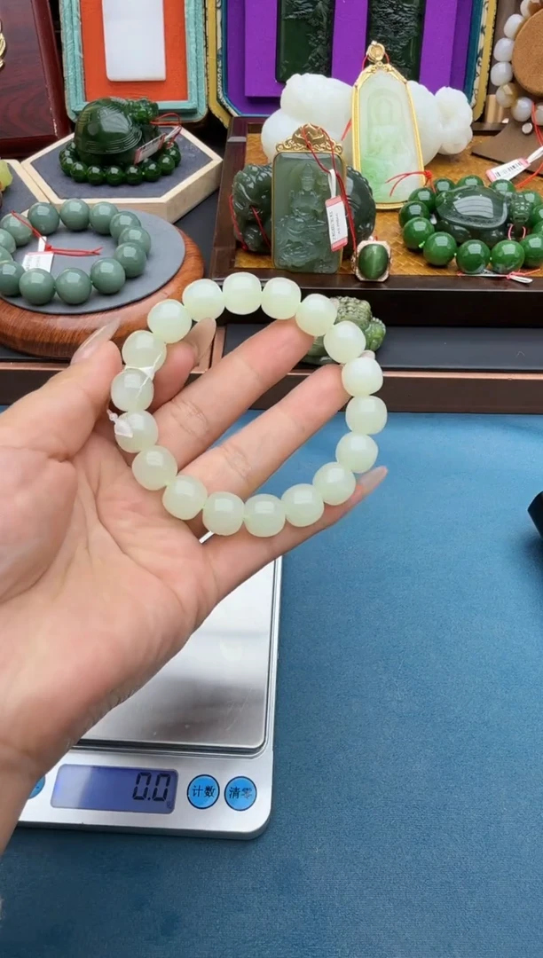 未镶嵌手串和田玉用****81