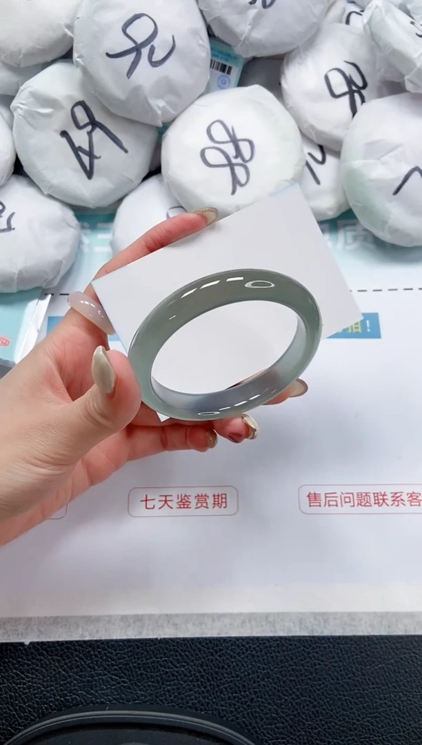 【闪购商品】石英质玉手镯未镶嵌 11L181-54