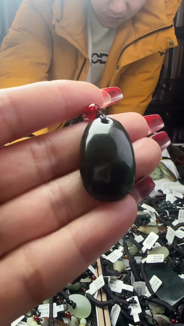 颈饰未镶嵌和田玉012