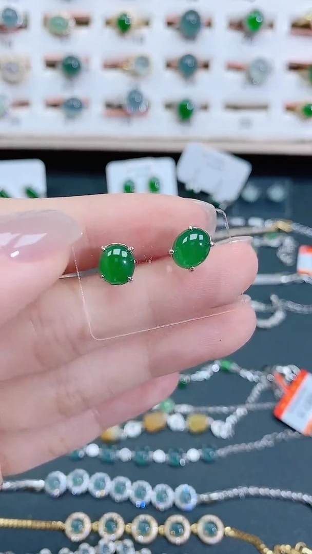 银S925镶嵌翡翠耳饰天然翡翠
