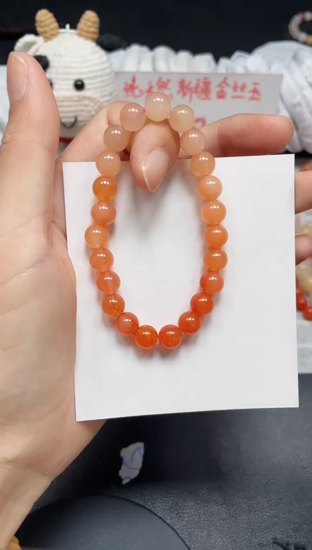 【闪购商品】石英质玉手链未镶嵌柿子红卡8