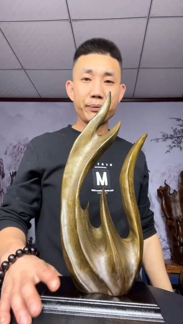 金丝楠木雕款贵****司金丝楠木工艺品摆件