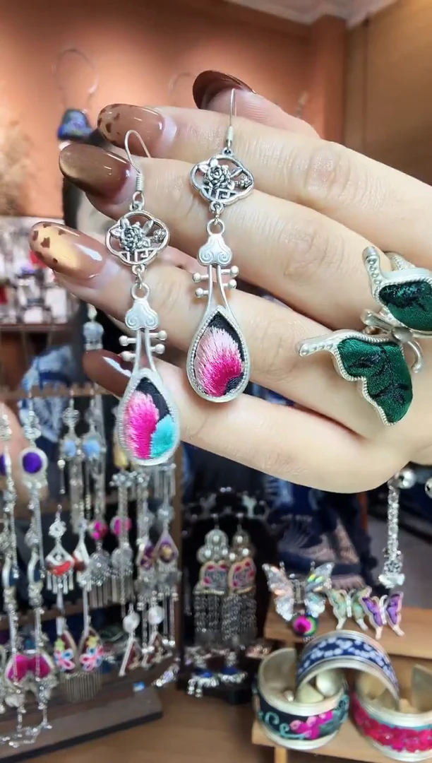 刺绣纯手工民族风耳环