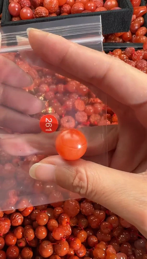 【闪购商品】南红玛瑙颈饰未镶嵌1