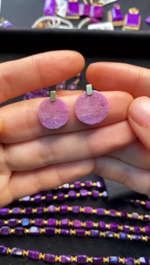 苏纪石（舒俱来）18K金镶嵌耳饰1