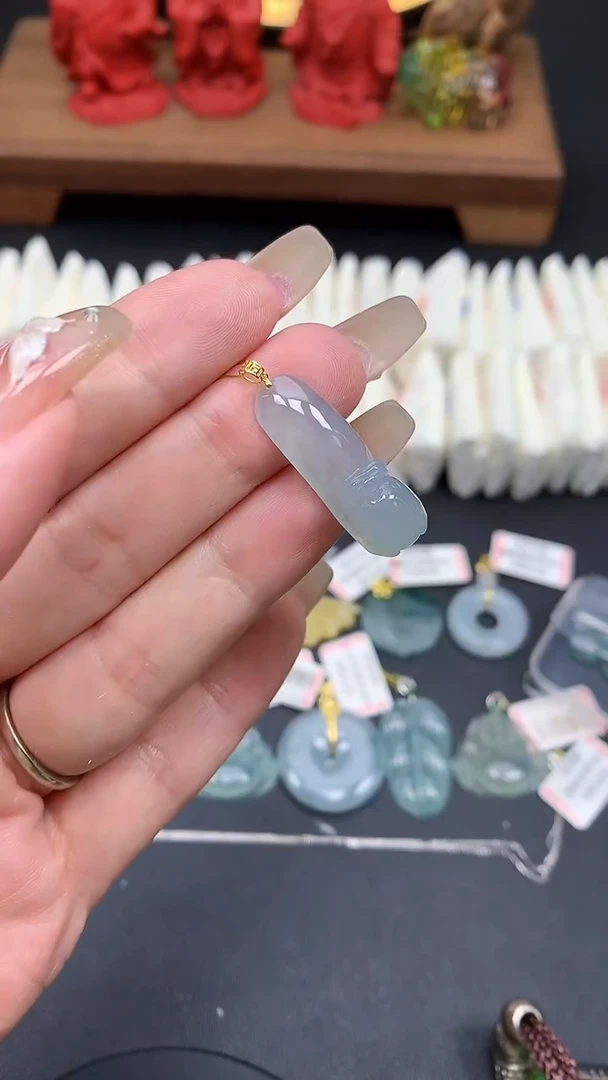 【闪购商品】翡翠吊坠(不含链)18K金镶嵌MS150070