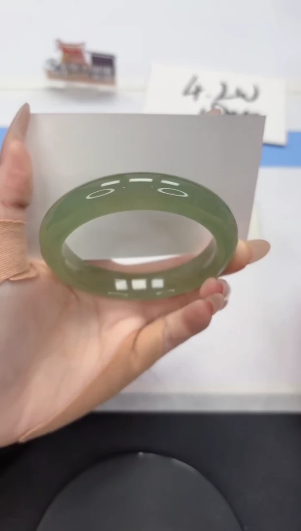 【闪购商品】石英质玉手镯未镶嵌A353-58.9
