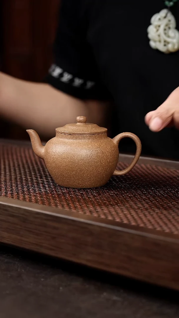 茶壶紫砂芝麻绿宫灯