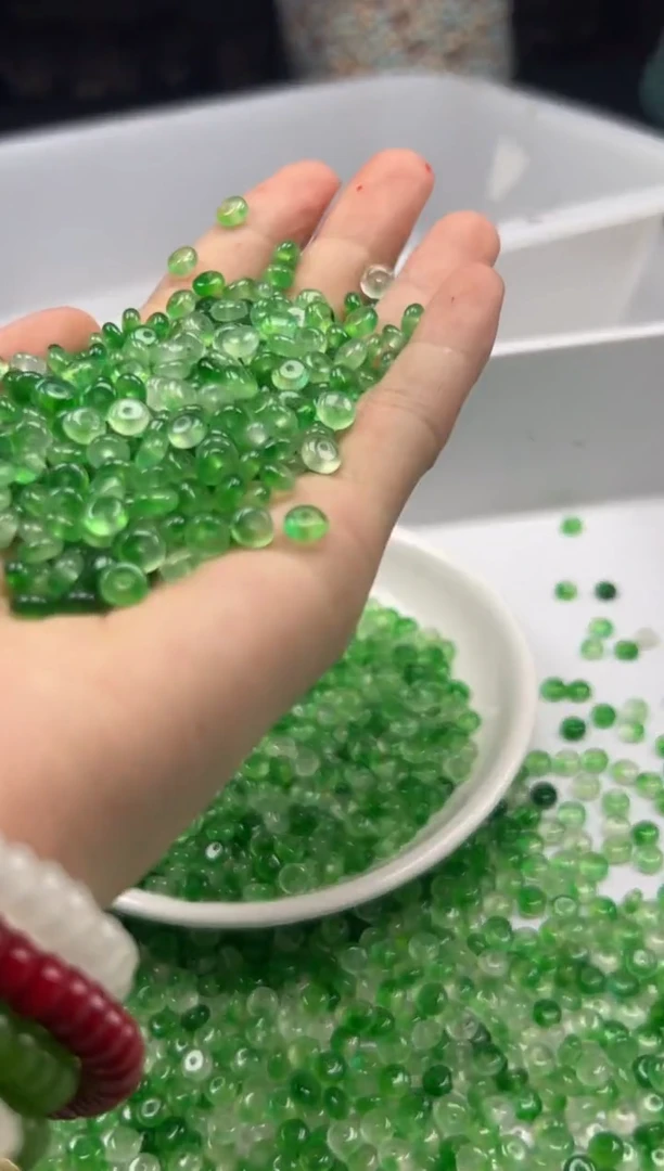 玛瑙/玉髓颈饰未镶嵌w2773冰飘绿花算盘5*2mm*40颗