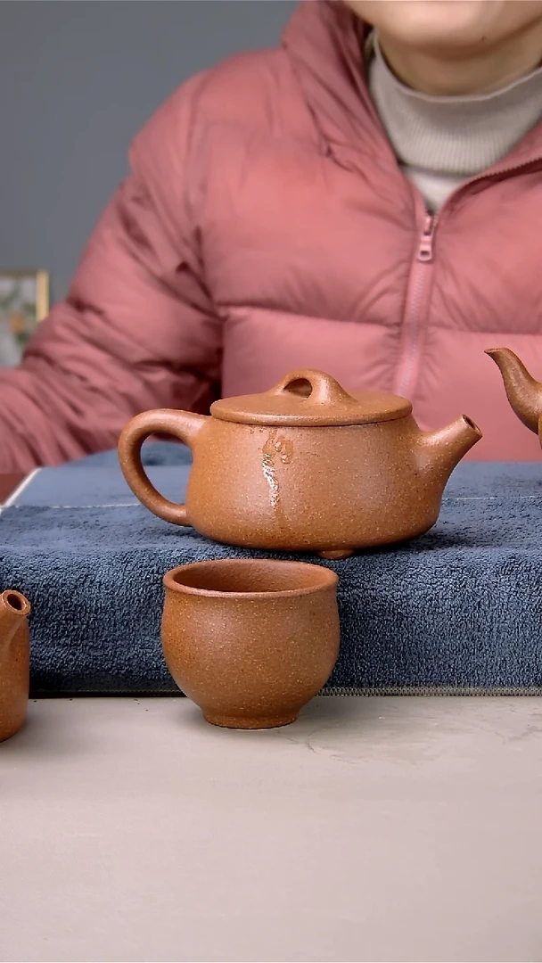 【闪购商品】清水泥茶壶红降坡宽口石瓢230/240