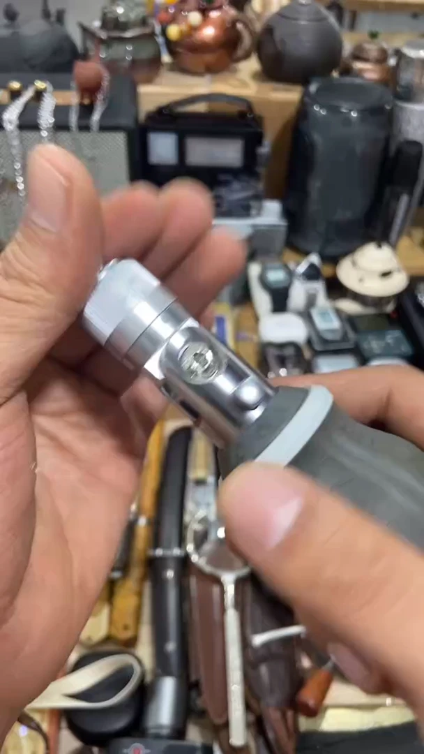 瓷片闪购商品  如图所示