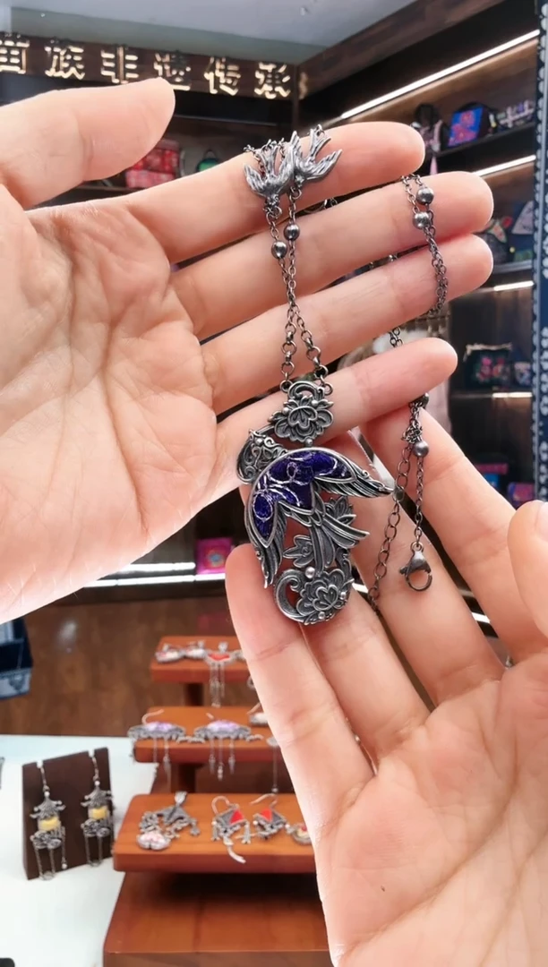 【闪购商品】织绣160蚩梦苗族古绣