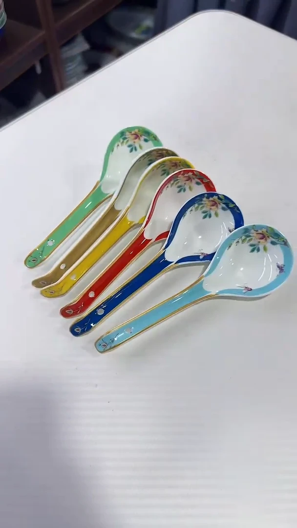 【闪购商品】瓷片 景德镇天鹅勺6个混色