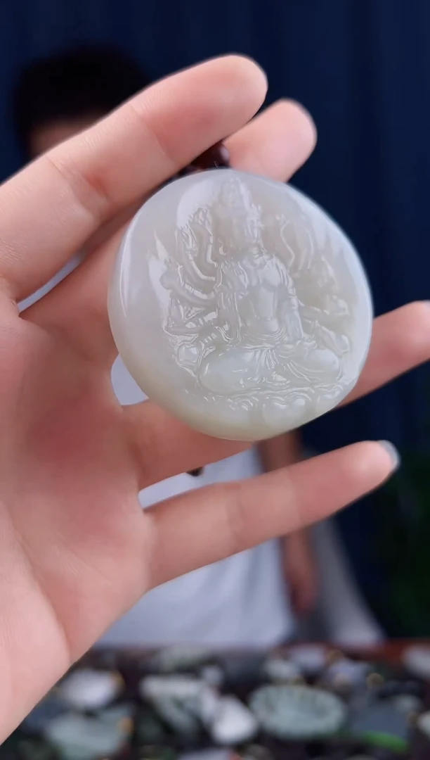 未镶嵌和田玉挂件拍一发一，多样性发货