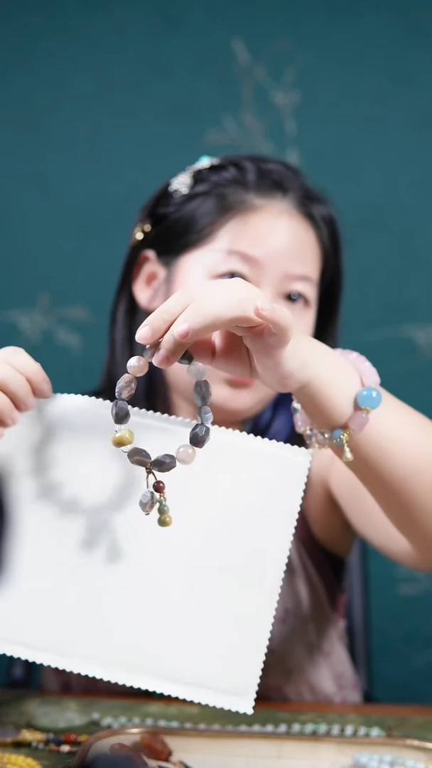 手链未镶嵌月光石?****?手链