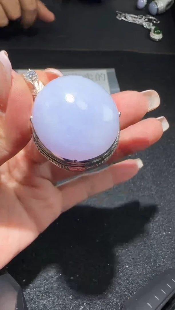 【闪购商品】翡翠吊坠(不含链)未镶嵌多样性发货拍一发一