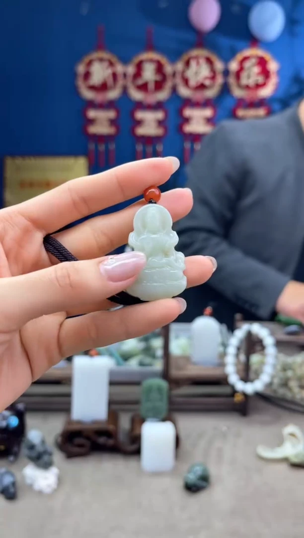 【闪购商品】和田玉颈饰未镶嵌1