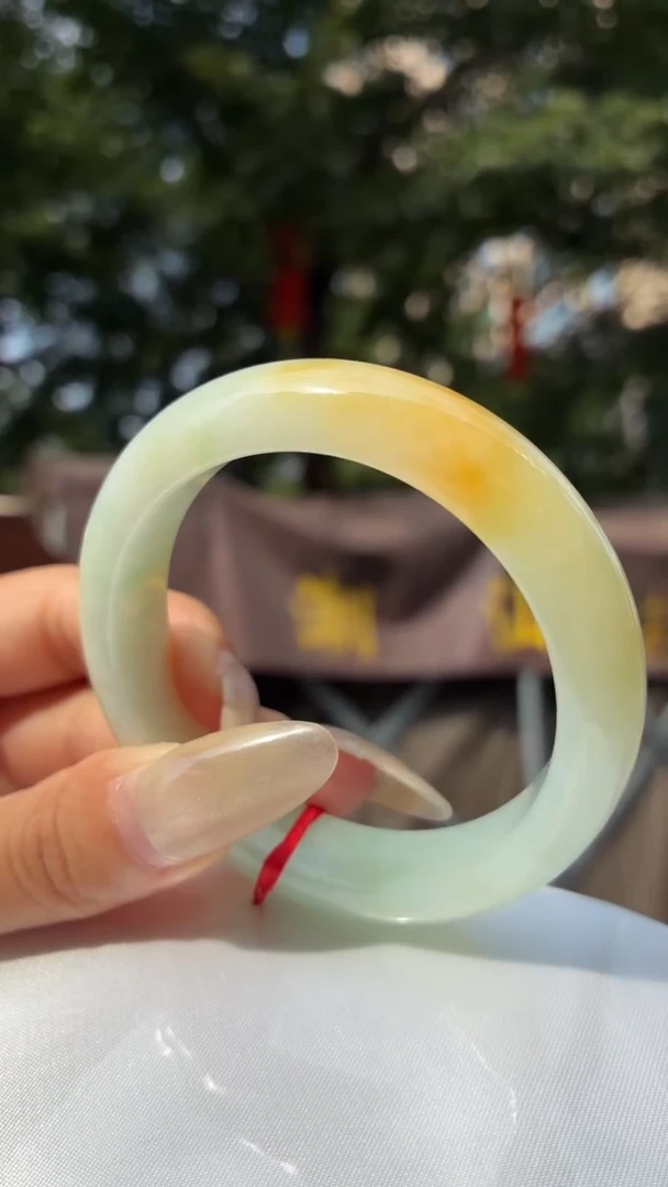 未镶嵌翡翠手镯定制翡翠意向金5000