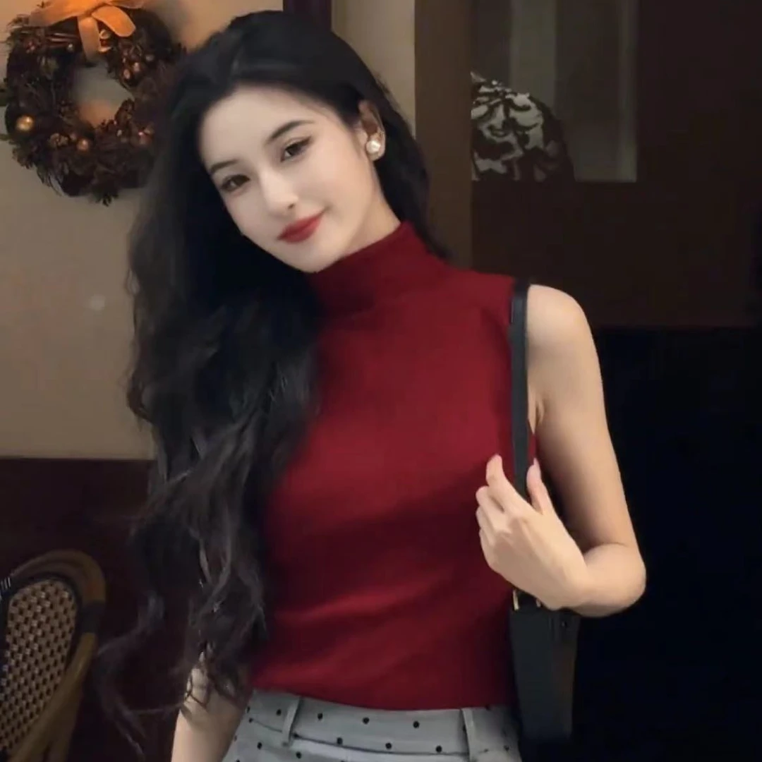 港风复古半高领红色无袖针织背心女春夏显瘦高级感时尚波点半身裙