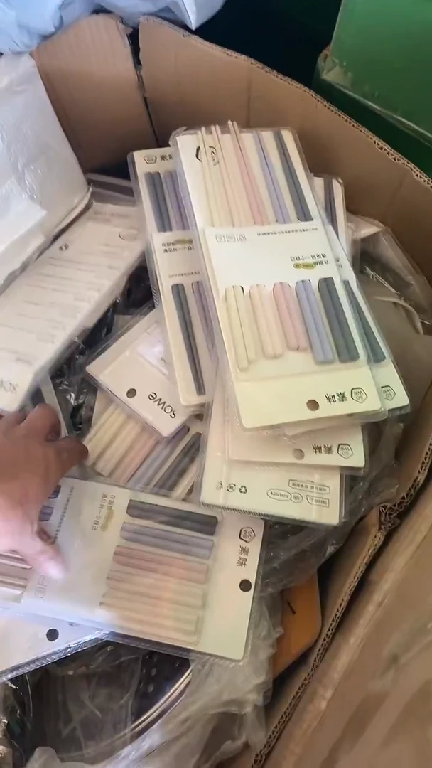 食品级塑料1素味合金筷子10双 彩
