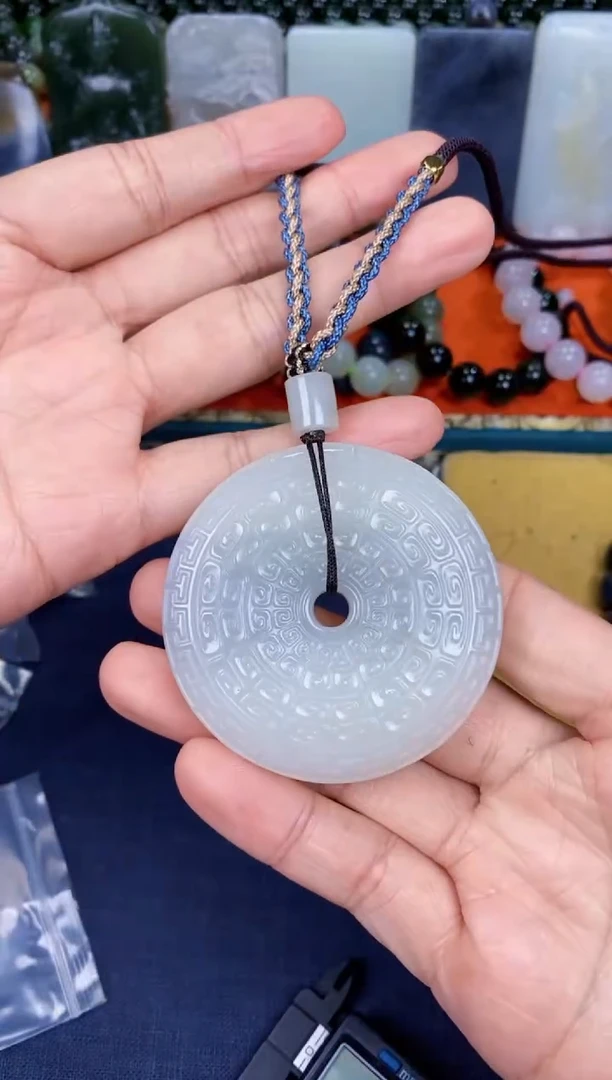 颈饰未镶嵌和田玉和田玉