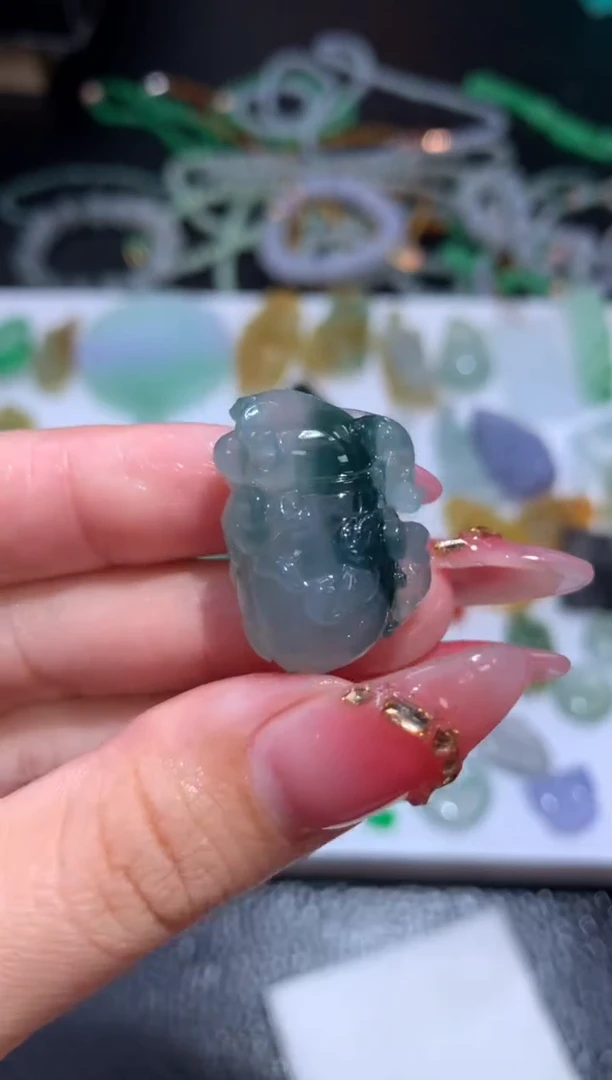 定制翡翠未镶嵌毛货