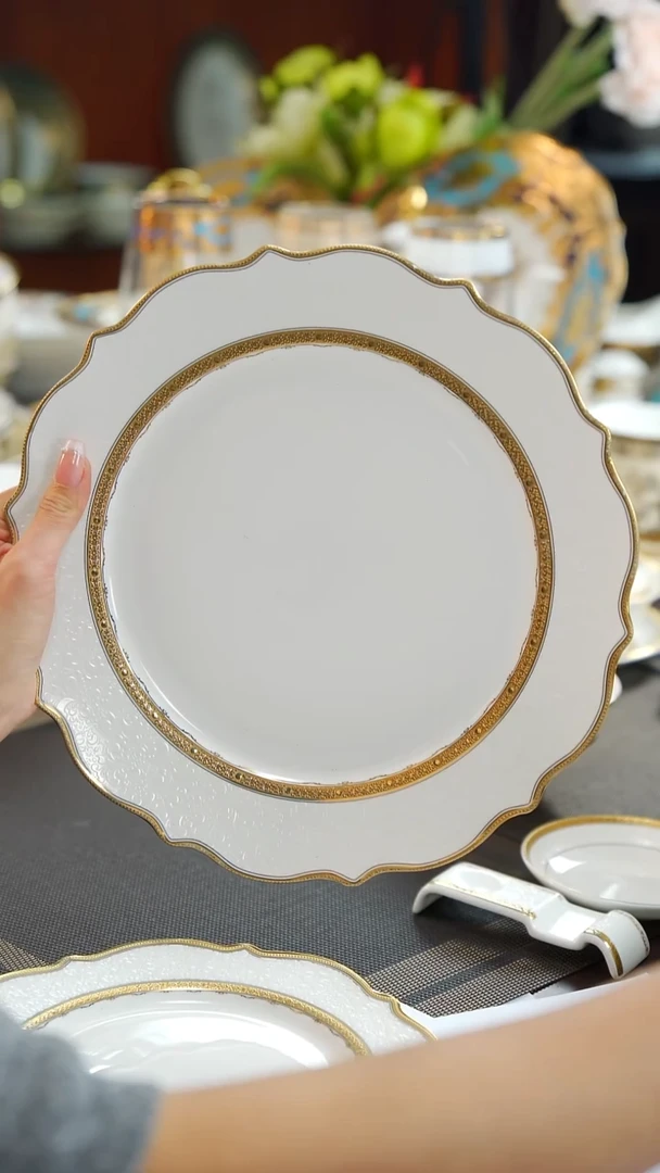 瓷片11英寸平盘  1个