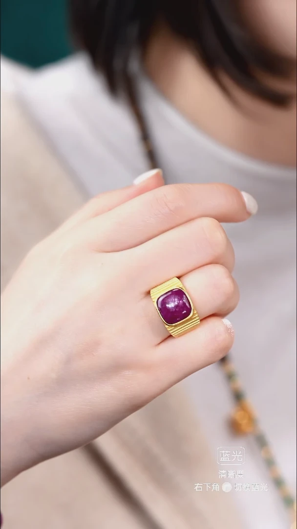 颈饰未镶嵌红宝石戒指7