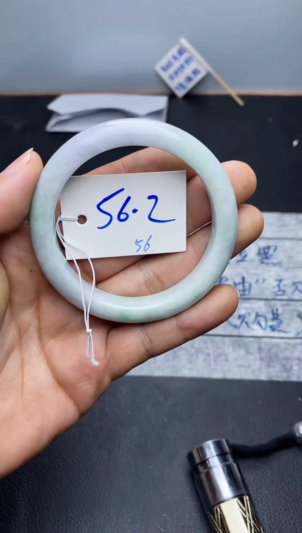 未镶嵌手镯翡翠56