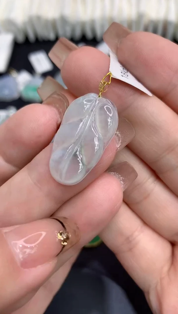 吊坠(不含链)18K金镶嵌翡翠11
