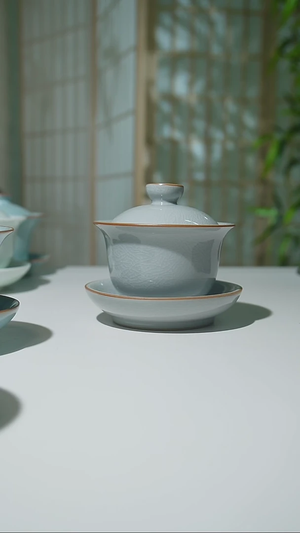 【闪购商品】杯月白元宝盖碗二级圈足原矿釉0719号