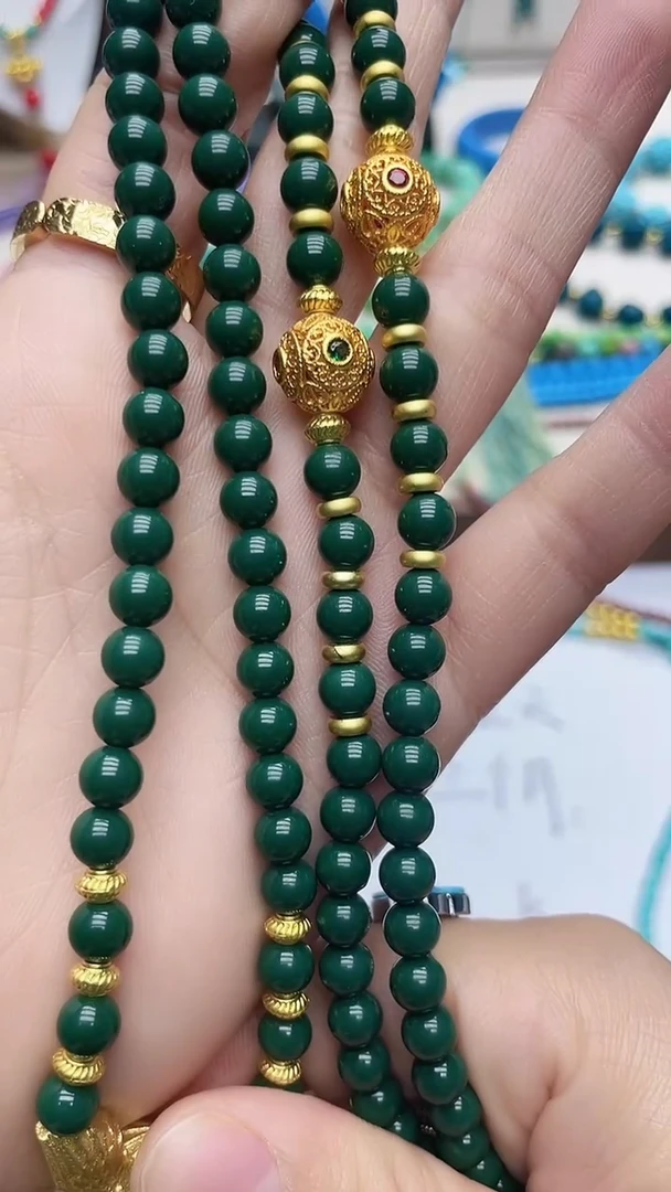 珍藏特色绿色高瓷