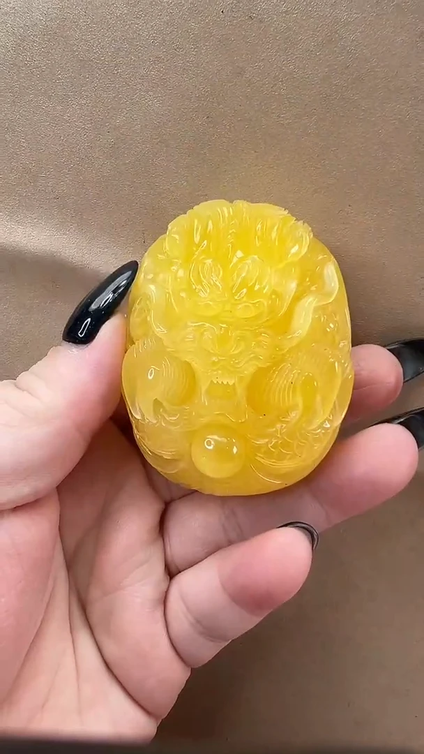琥珀颈饰未镶嵌吊坠