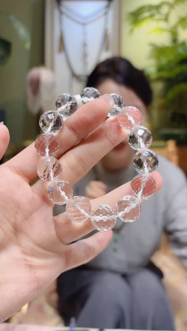 【闪购商品】水晶手串未镶嵌球型切割面白水晶手串