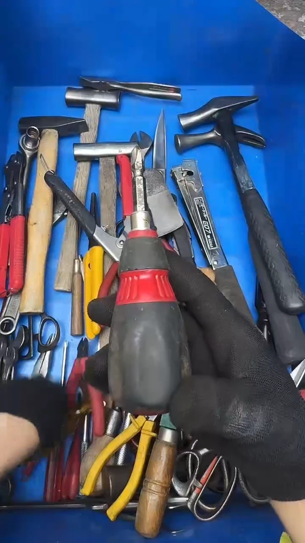 何****?五金工具钳子剪子等15