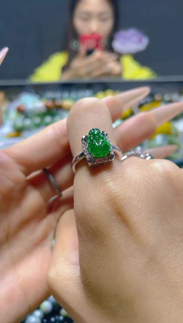 颈饰未镶嵌翡翠/E/翡翠A货，一件也是批发价