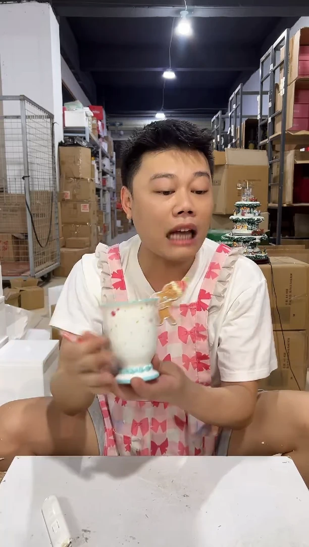 瓷片姜饼人一杯一勺