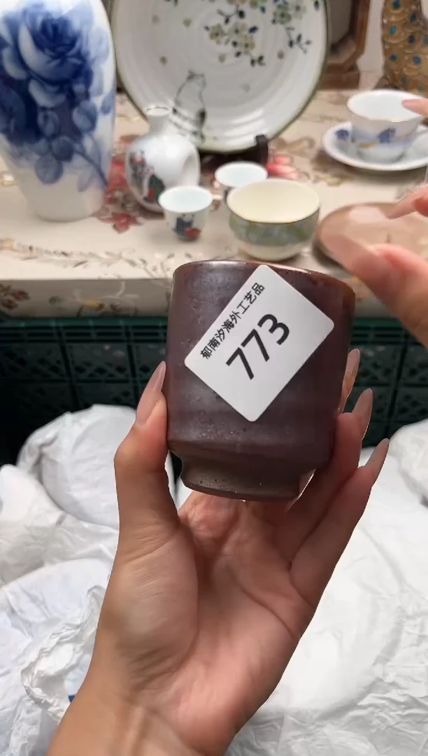 瓷片樱*雨R         773