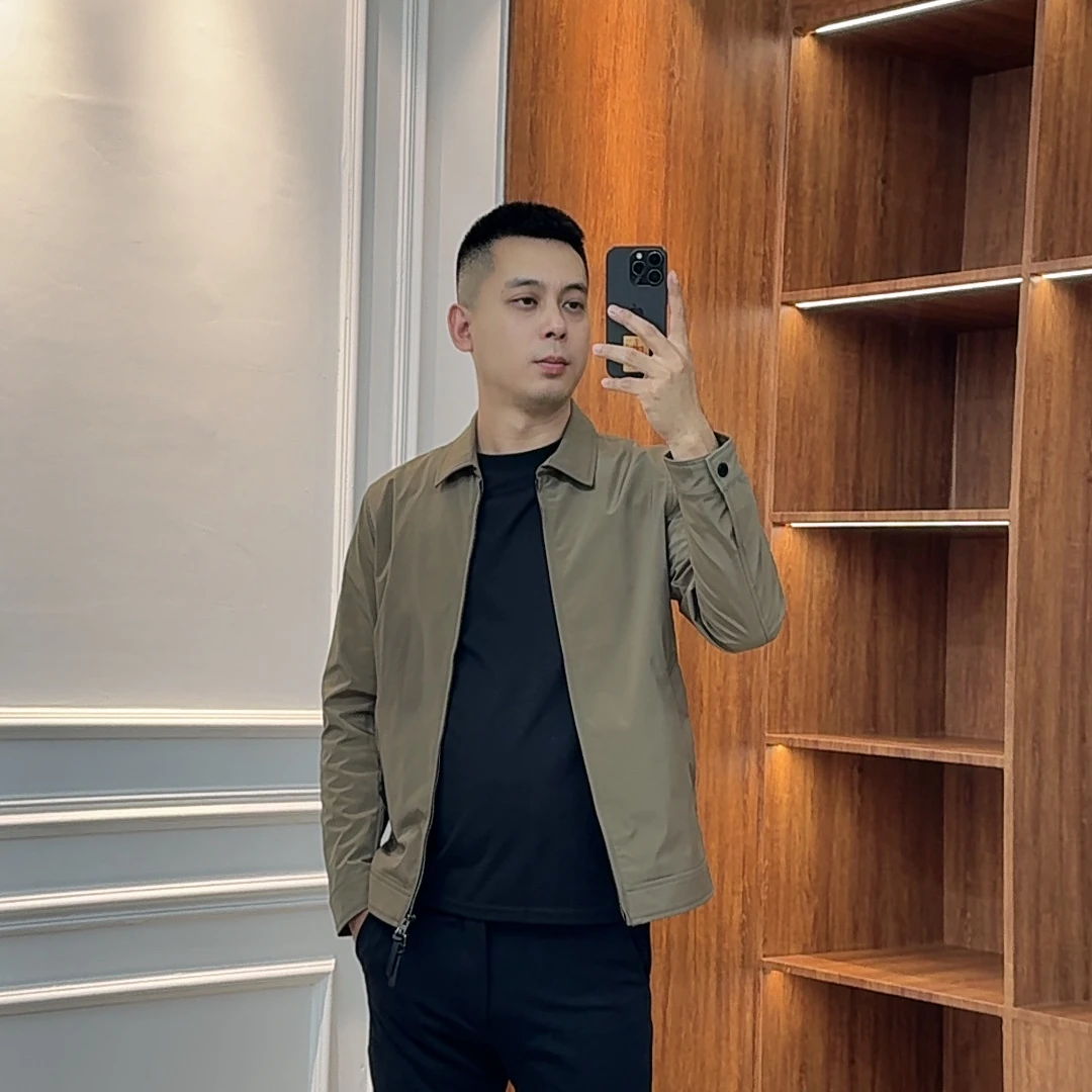TUYA 拼料下摆显瘦散口袖减龄翻领夹克潮流修身外套简约灰店-2265