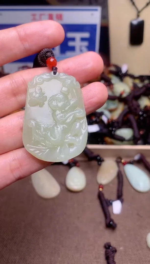 【闪购商品】和田玉颈饰未镶嵌1