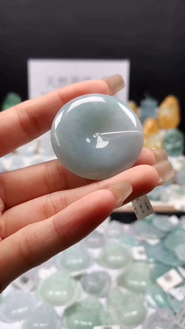 吊坠(不含链)未镶嵌翡翠吊坠