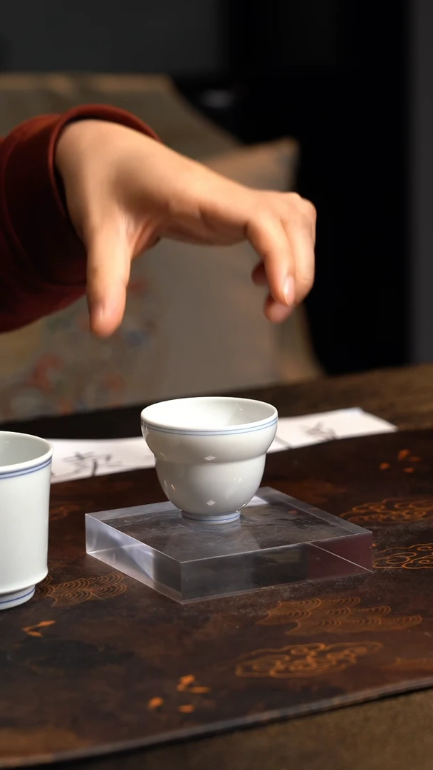 【闪购商品】J涂杏花窑青白瓷葫芦杯