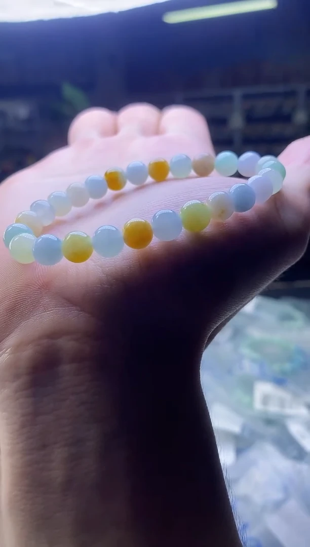 定制翡翠未镶嵌天然缅甸A货翡翠，多样性发货，拍一发一