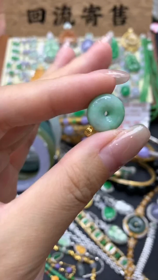 【闪购商品】翡翠颈饰18K金镶嵌124-中国好珍宝