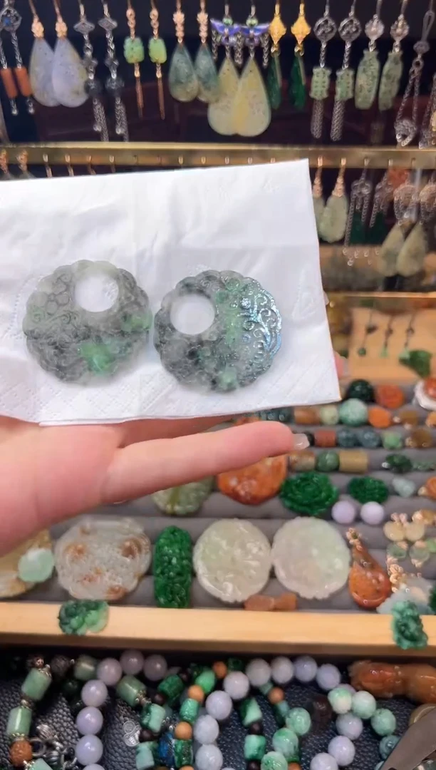 定制翡翠未镶嵌翡翠